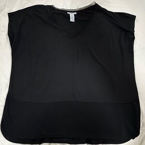 Bar III Black V-Neck Short Sleeve Tee